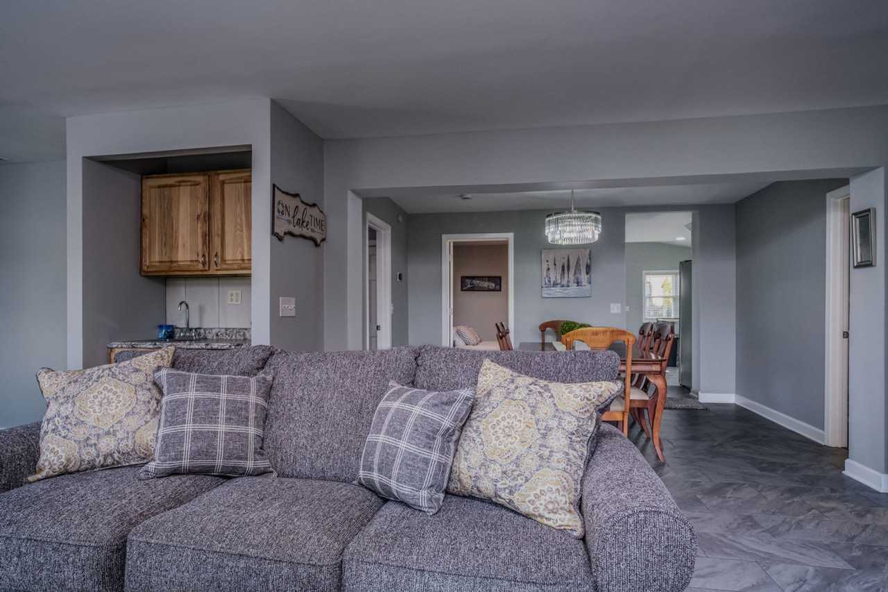 3407 Venice Ave #1374787P - Photo 4 of 50