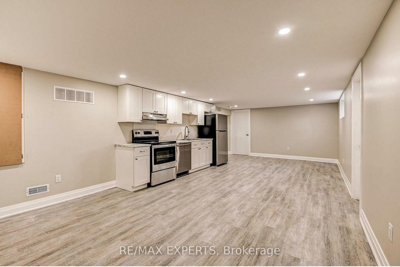 5077 Boyne Street - Photo 5 of 8