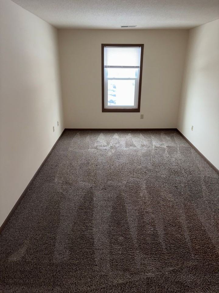 Lake Bluff Apartment Homes - Photo 7 of 16