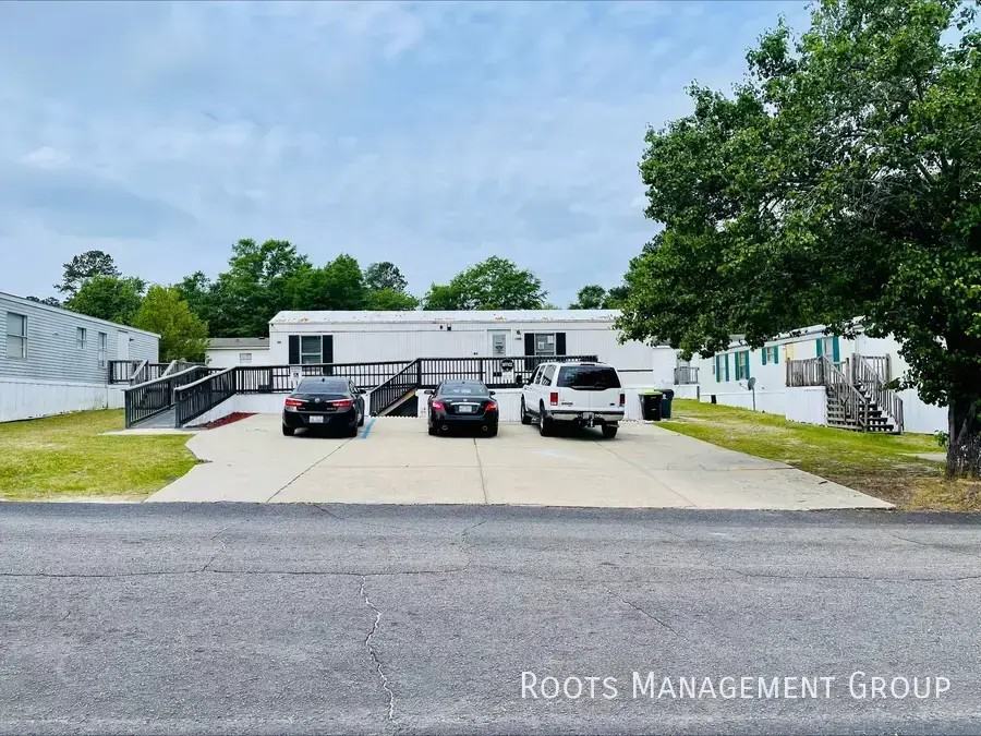 1049 Wildwood Dr #51 - Photo 5 of 7