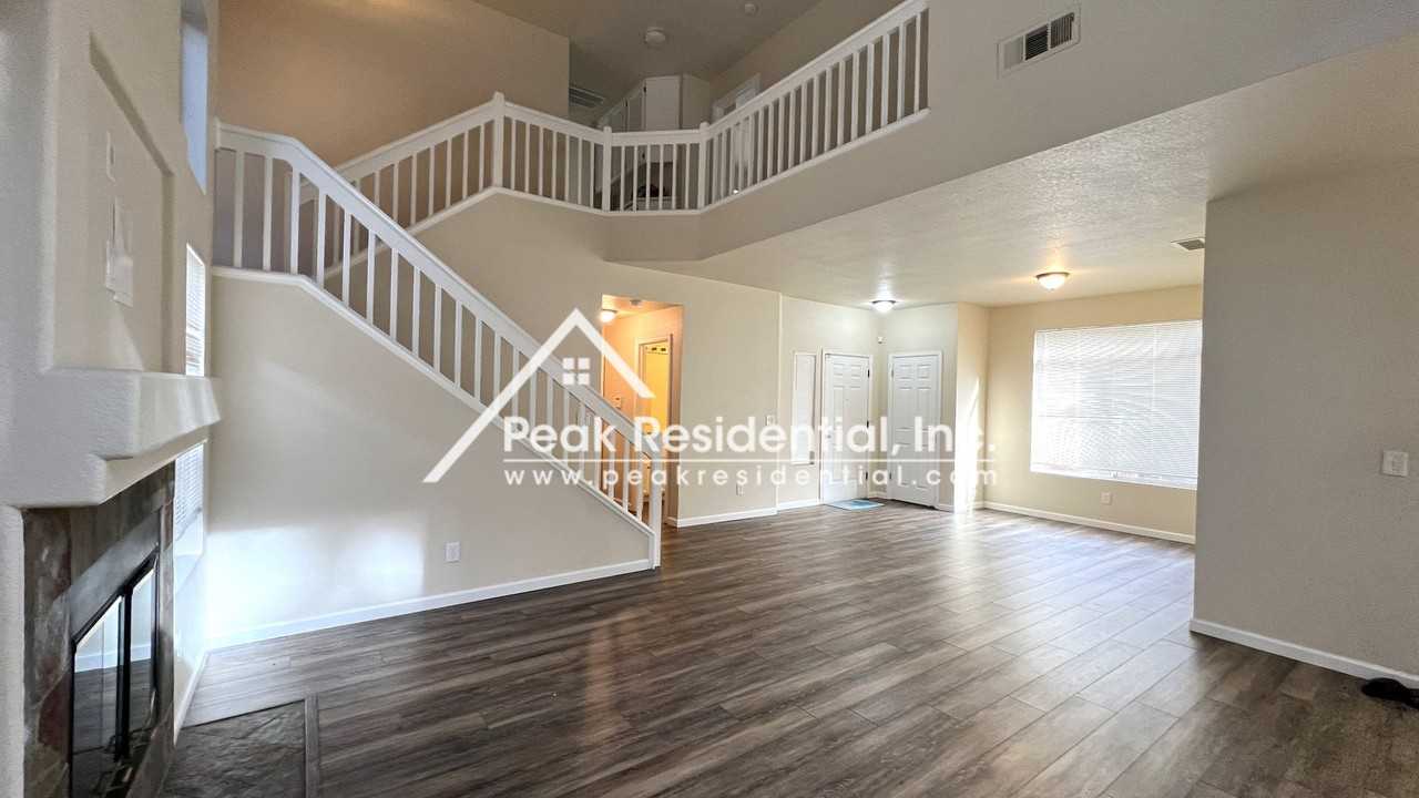 6919 Romanzo Way - Photo 6 of 29