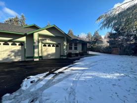 2025 NE Rachel Ct - Photo 1 of 1