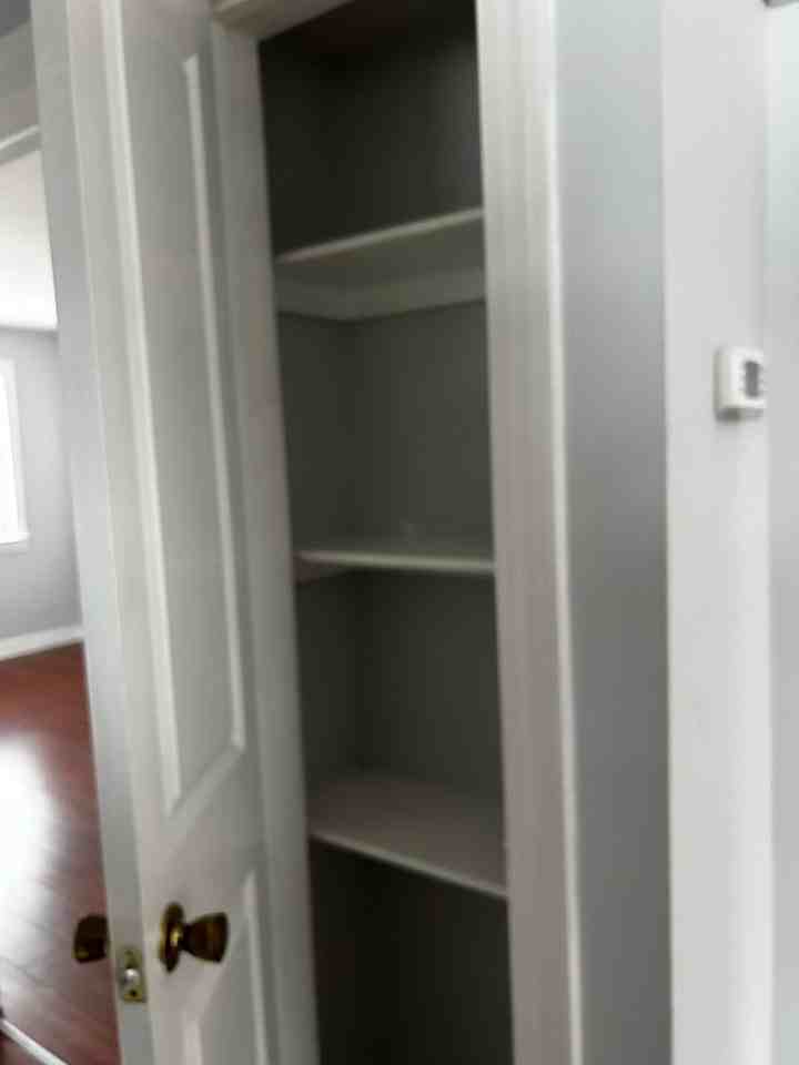 713 Brandywine St Se - Photo 6 of 20