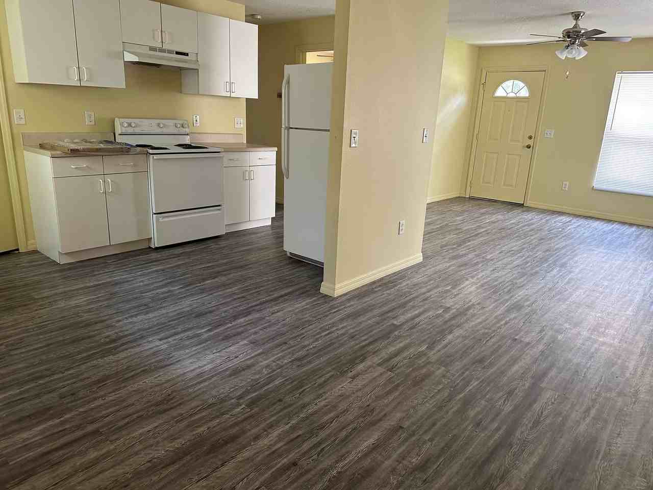 1321 E Alabama St - Photo 6 of 11