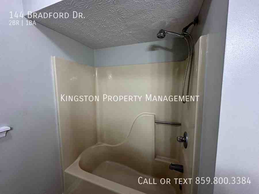 144 Bradford Dr - Photo 5 of 11