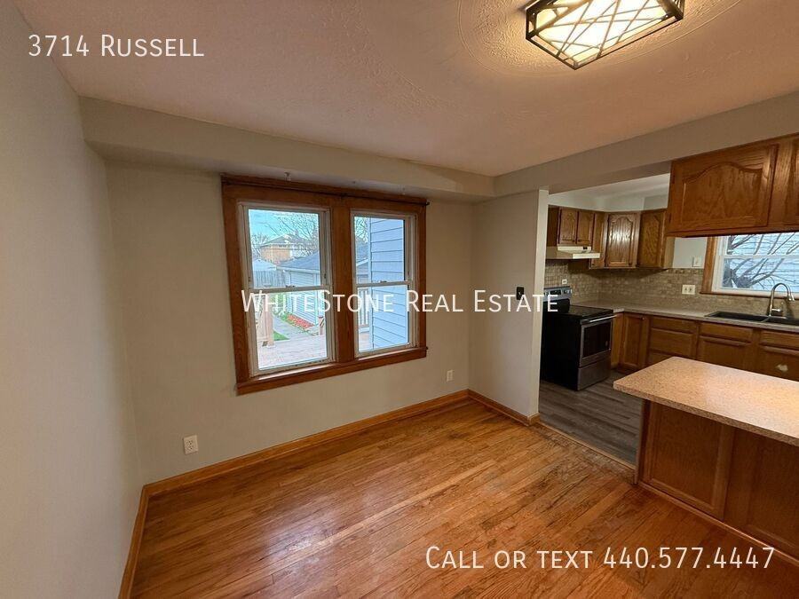 3714 Russell Ave - Photo 5 of 9
