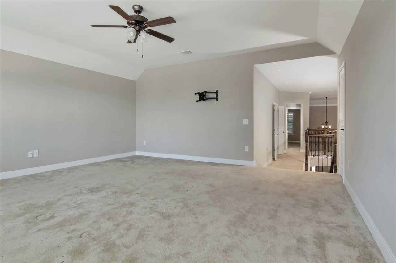 5203 Kingship Ct #5203 - Photo 7 of 39