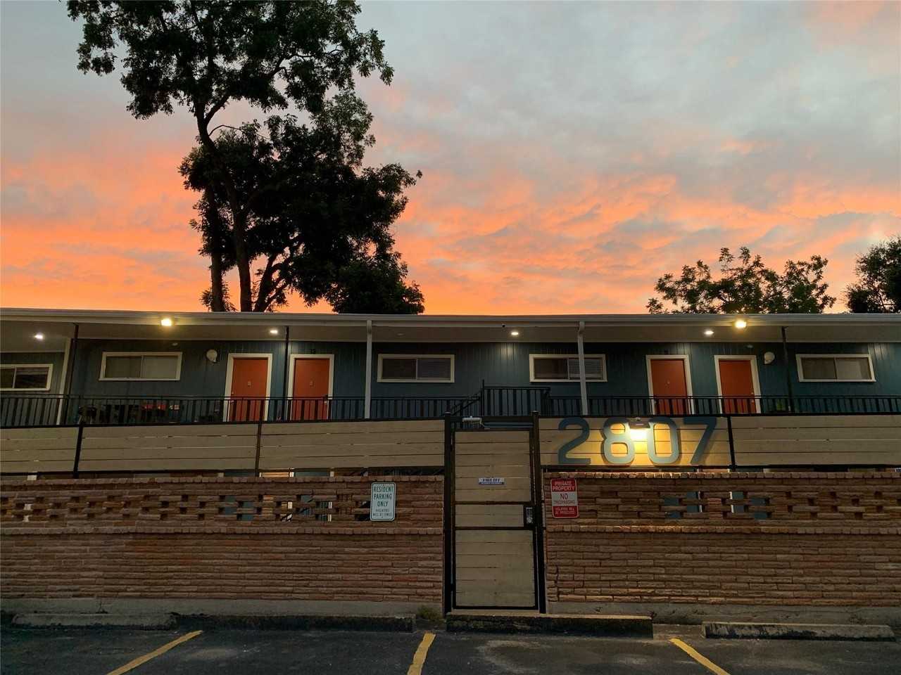 2807 Beauchamp St #2807-6 - Photo 2 of 13