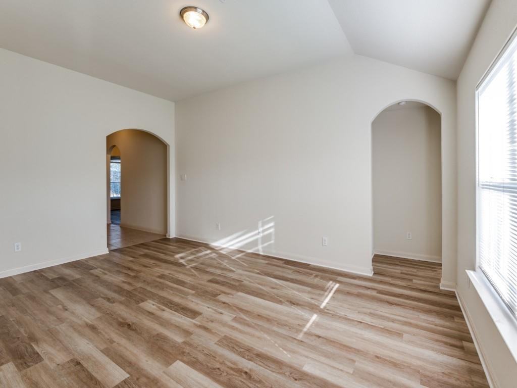 219 Magnolia Dr #219 - Photo 2 of 12