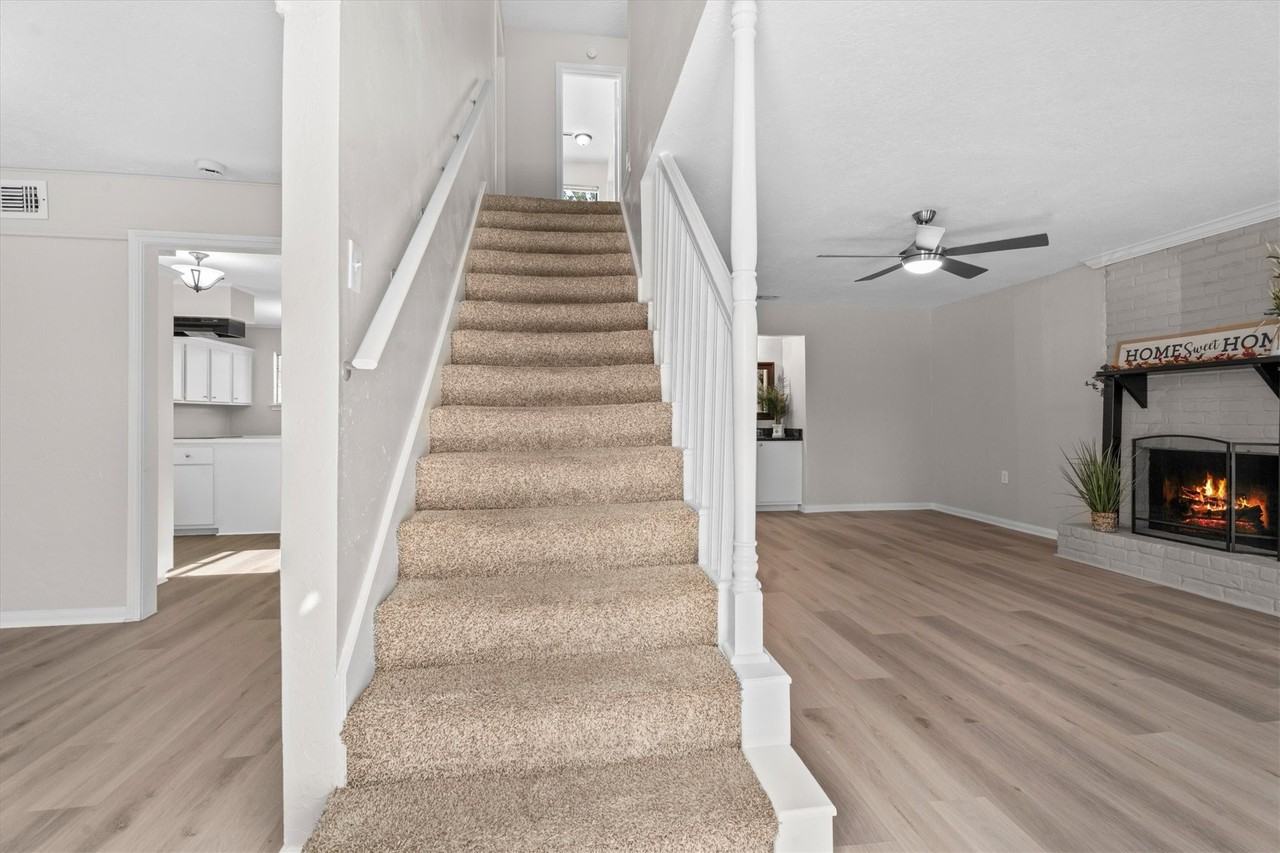 16015 Southampton Dr #16015 - Photo 5 of 41