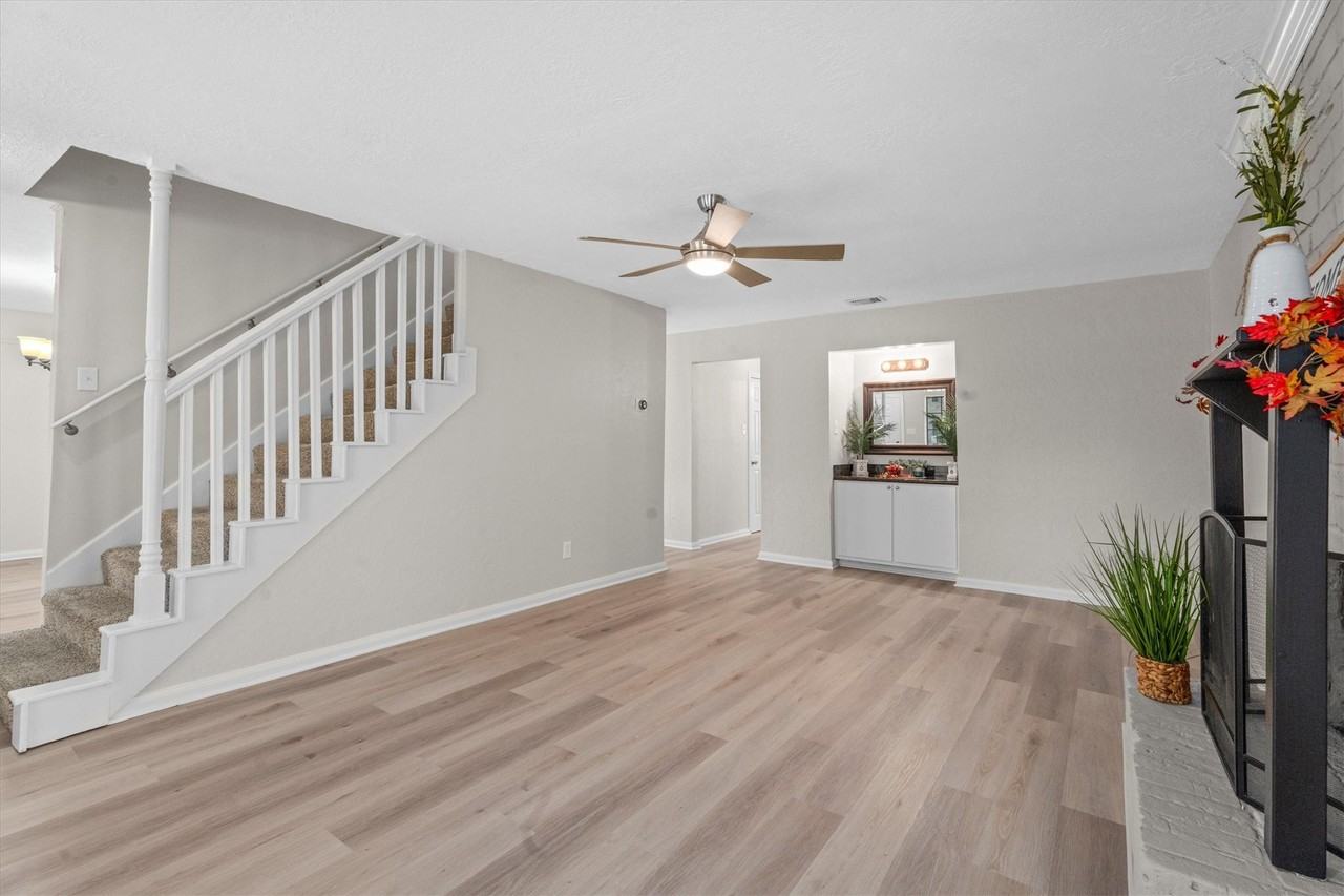 16015 Southampton Dr #16015 - Photo 6 of 41