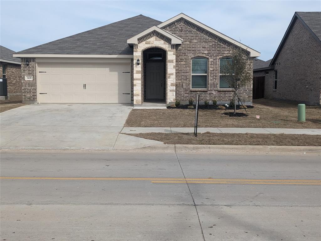 3420 N Crowley Cleburne Rd #3420 - Photo 3 of 16