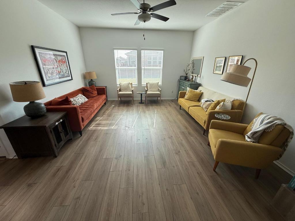 380 Mendoza #380 - Photo 3 of 28