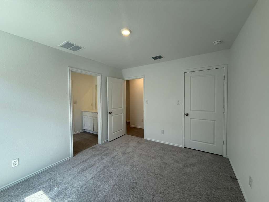 623 Sormonne Loop #623 - Photo 3 of 40