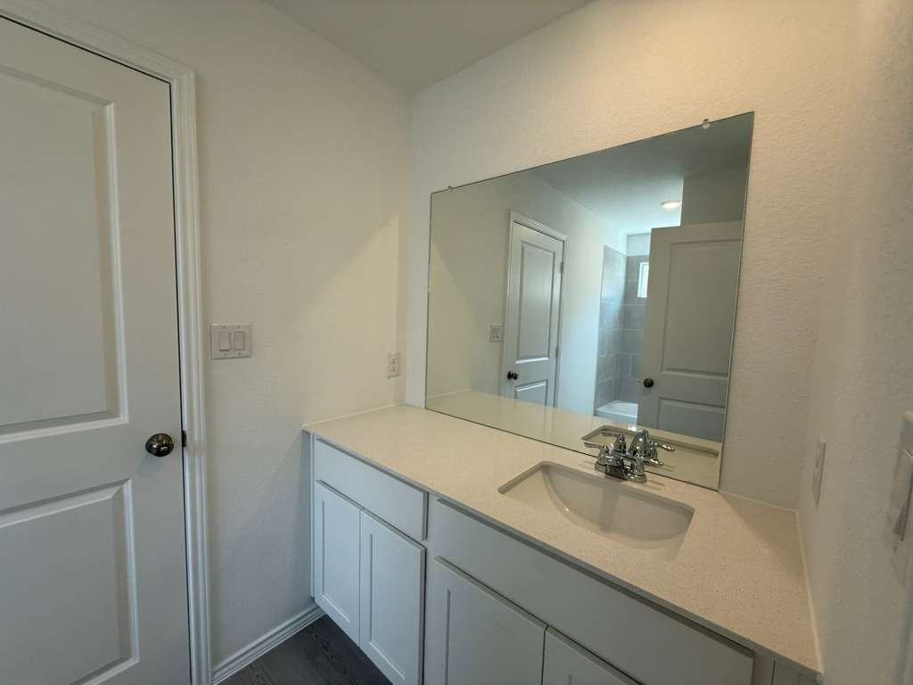 623 Sormonne Loop #623 - Photo 4 of 40