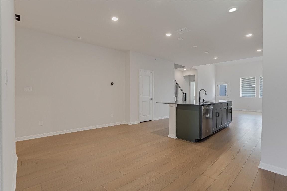 168 Kings Canyon Dr #168 - Photo 7 of 25