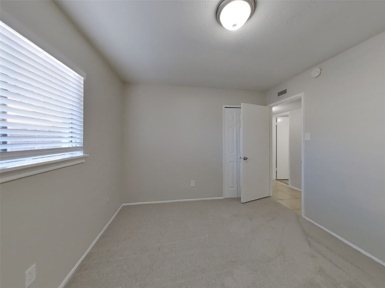 5655 Hardwood Forest Dr #5655 - Photo 7 of 16