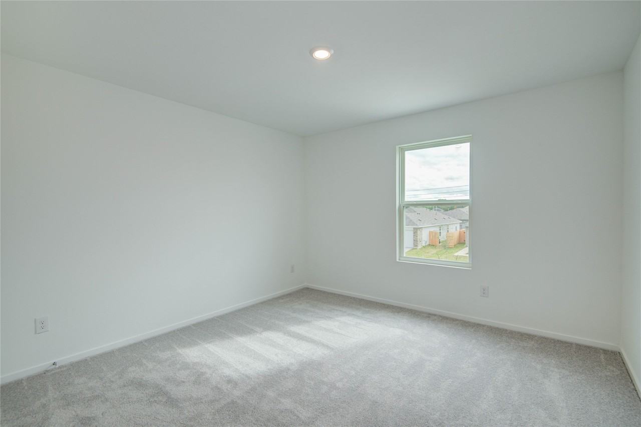 5815 Patriot Sound Drive #5815 - Photo 4 of 36