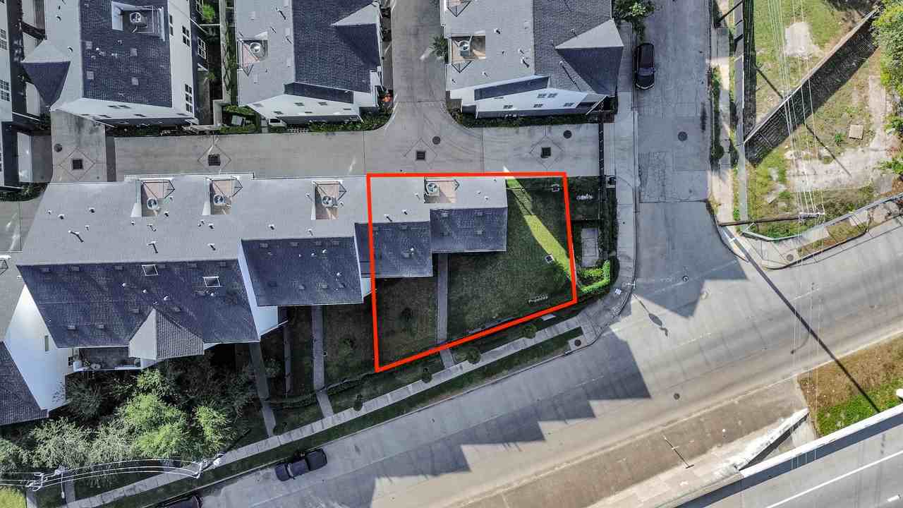 826 Cage St #826 - Photo 2 of 45