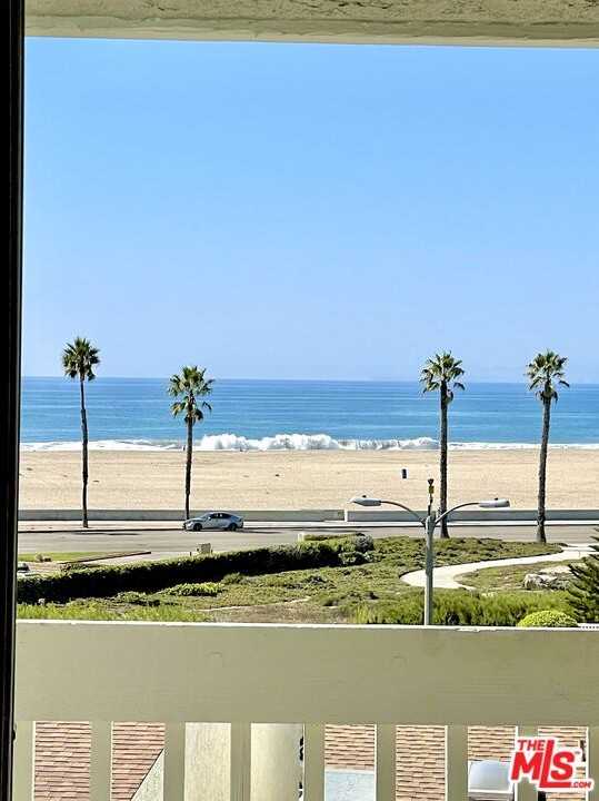 271 S Ventura Rd #271-301 - Photo 3 of 15