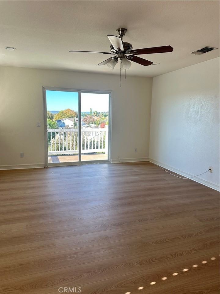 31937 Daniel Way #31937 - Photo 3 of 11