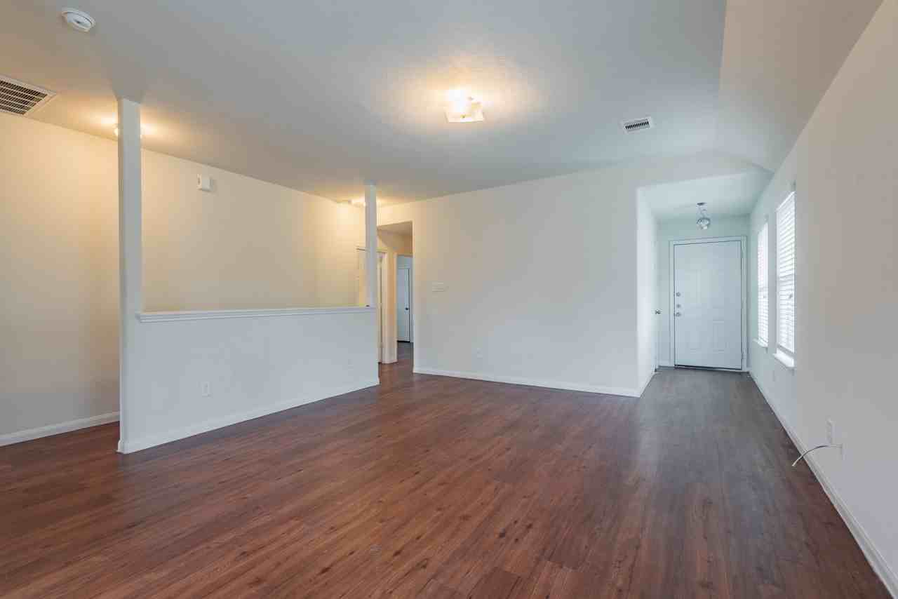 14942 Hidalgo Valley Ln #14942 - Photo 6 of 19