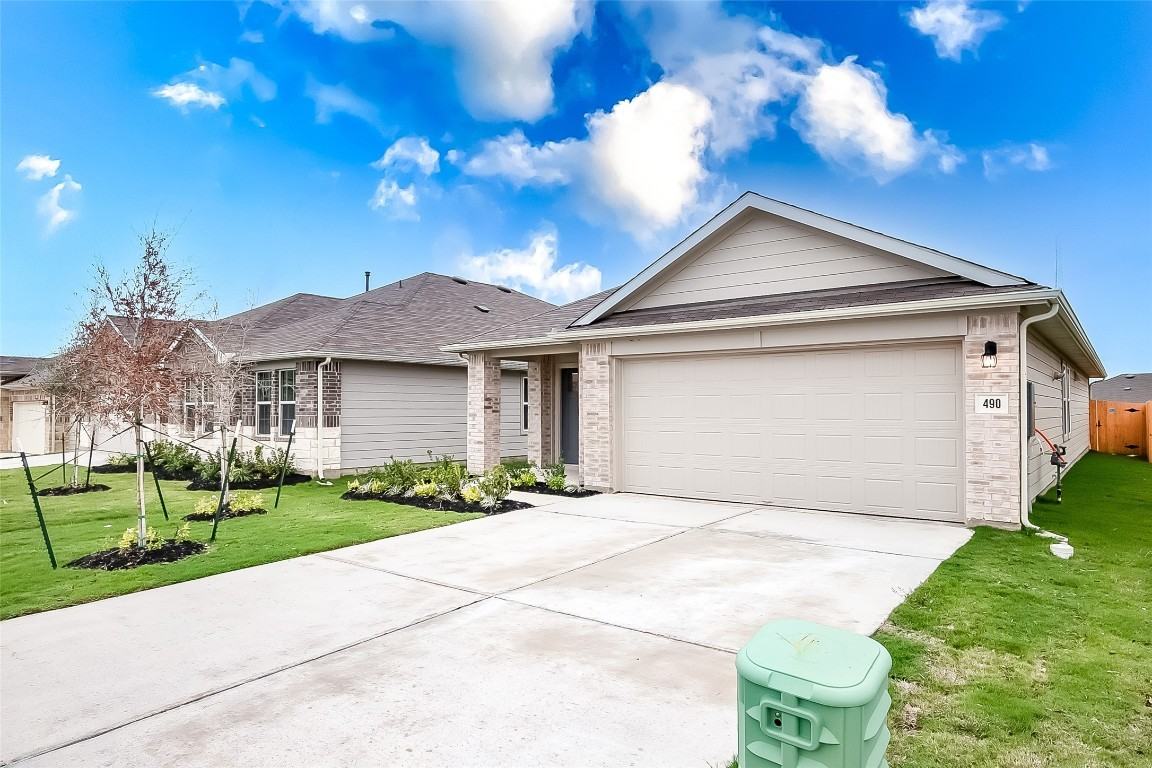 490 Evergreen Sumac Loop #490 - Photo 4 of 35