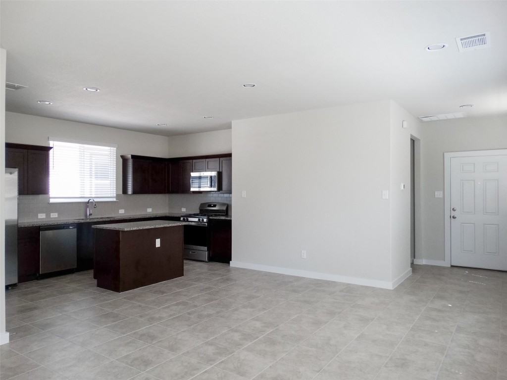 370 Hortus Dr #370 - Photo 5 of 20