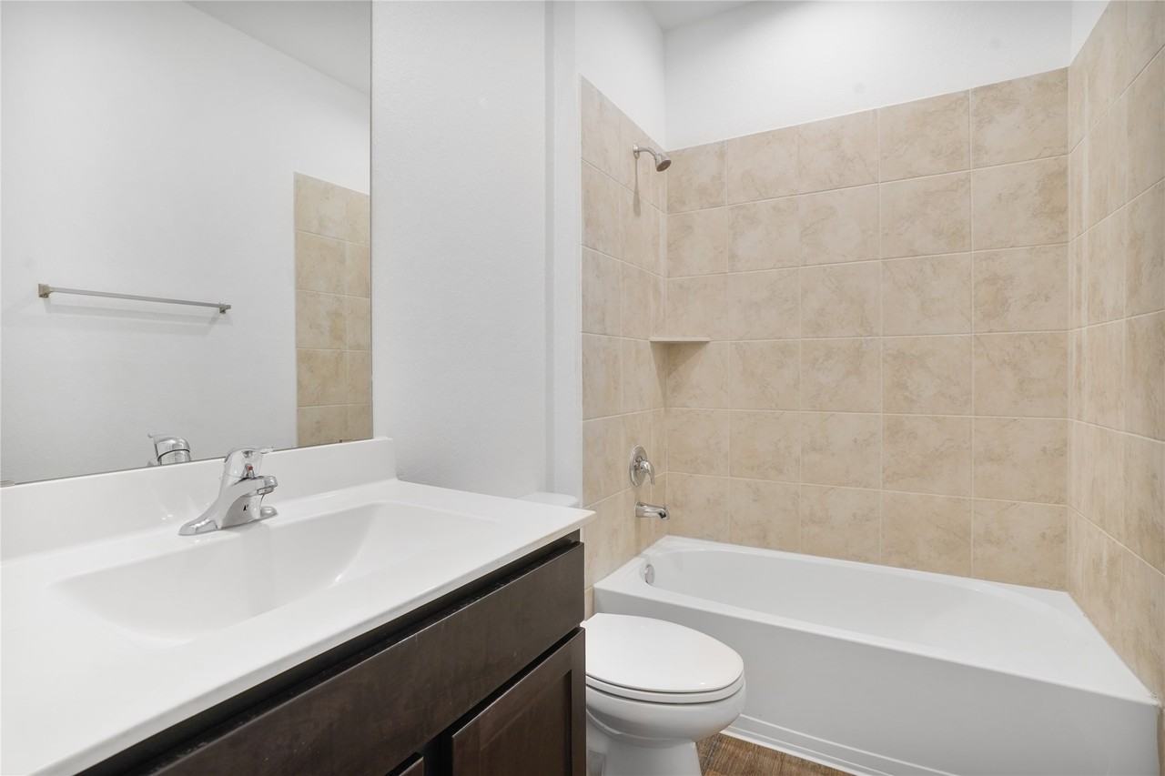 20403 Tembec Dr #20403 - Photo 5 of 22