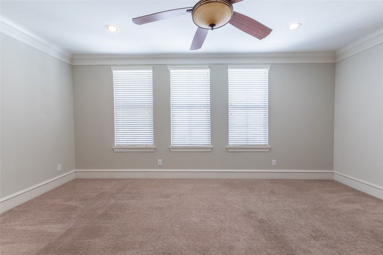 5226 Kiam St #5226-1023 - Photo 6 of 34