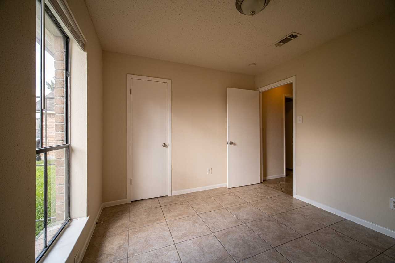 13314 Sablewood Ln #13314 - Photo 6 of 12