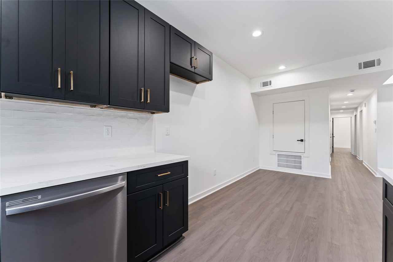 414 N Carolina St #414A - Photo 4 of 25