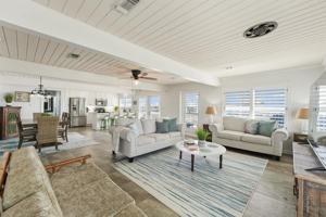 featured image of 16634 Jamaica Beach Rd #16634