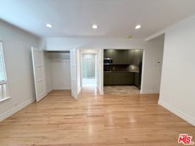 204 S Reeves Dr #204 - Photo 1 of 1