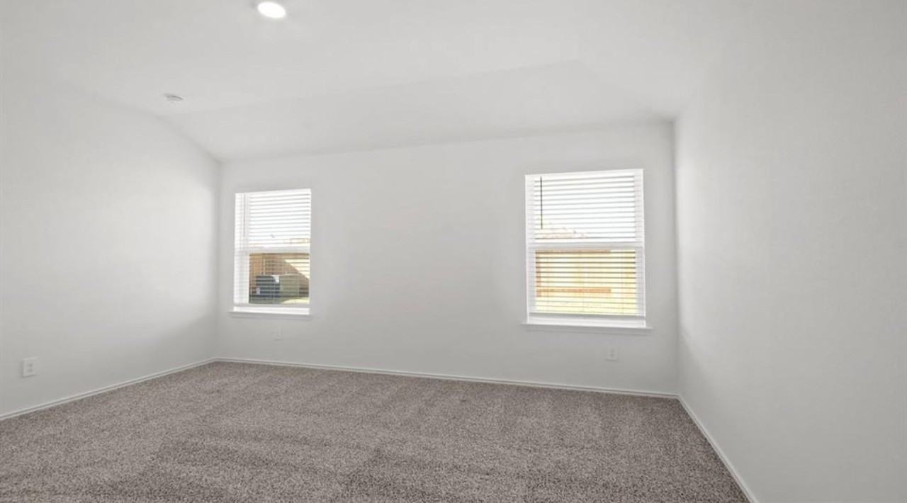 23815 Hilltop Canyon Ln #23815 - Photo 5 of 10