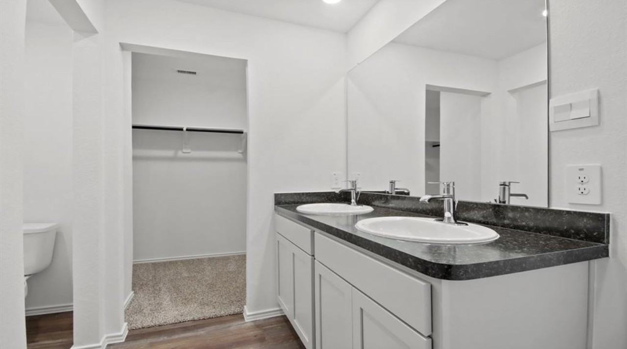 23815 Hilltop Canyon Ln #23815 - Photo 6 of 10