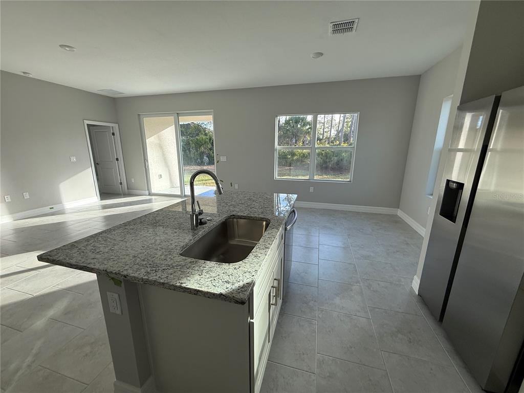 4298 N Salford Blvd #4298 - Photo 3 of 23