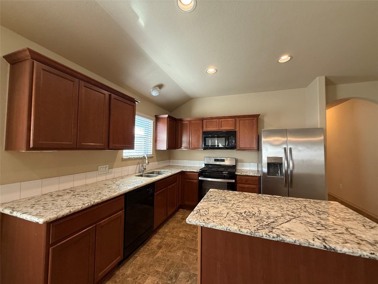 24210 Silversmith Ln #24210 - Photo 7 of 29