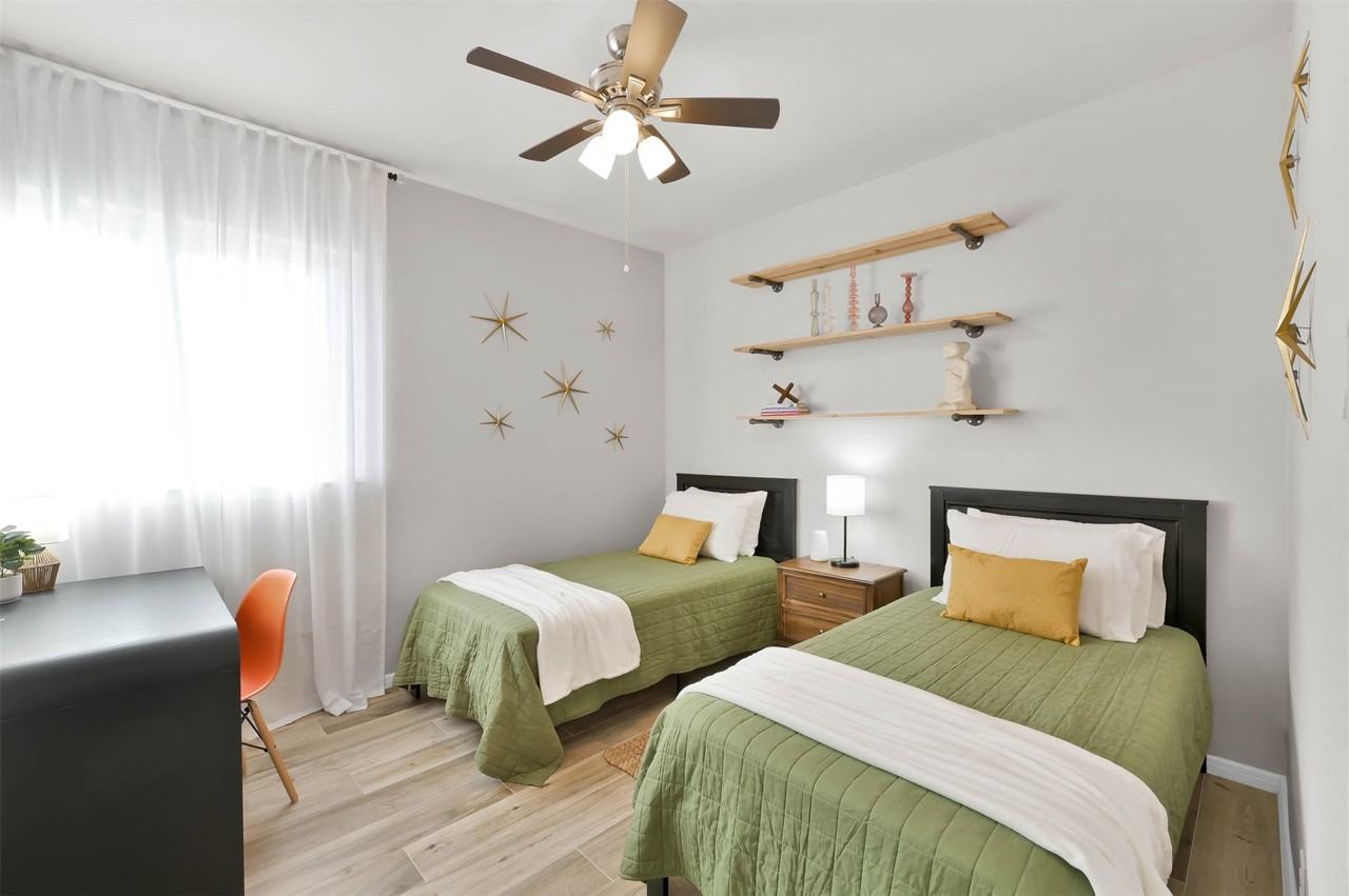 9466 E Woodmark #9466 - Photo 4 of 25