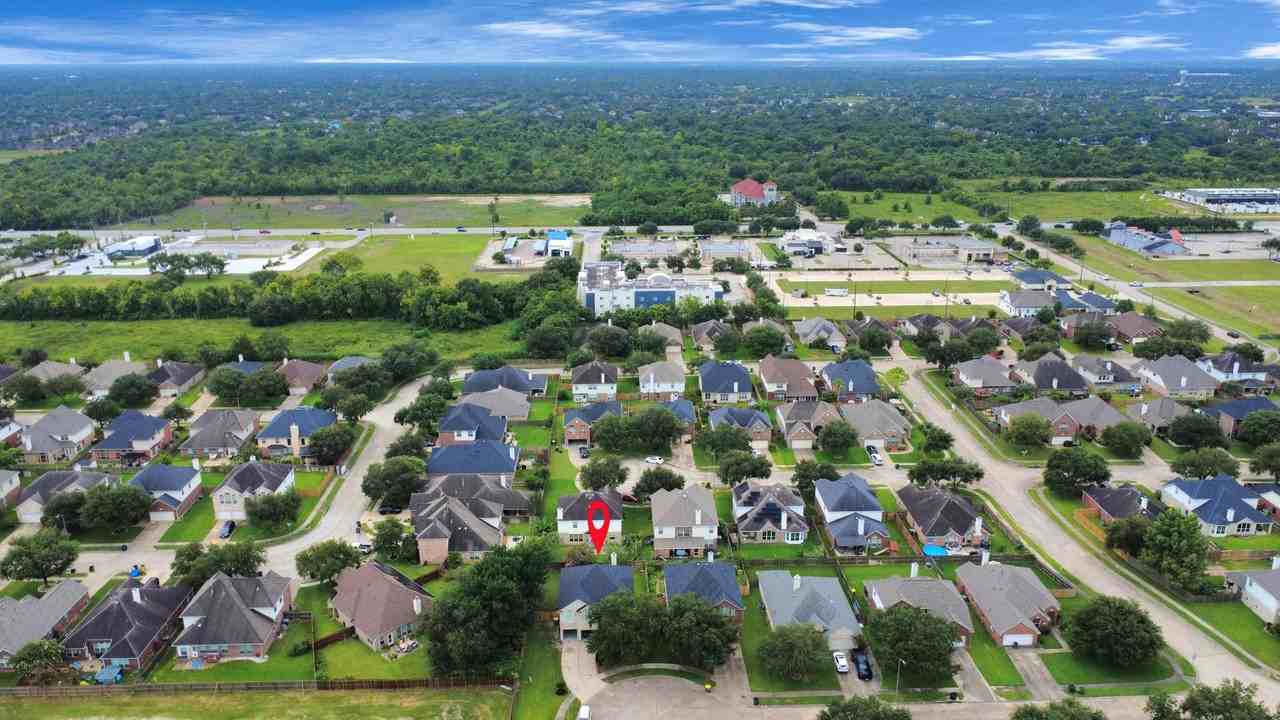 9002 Sundown Dr #9002 - Photo 3 of 39