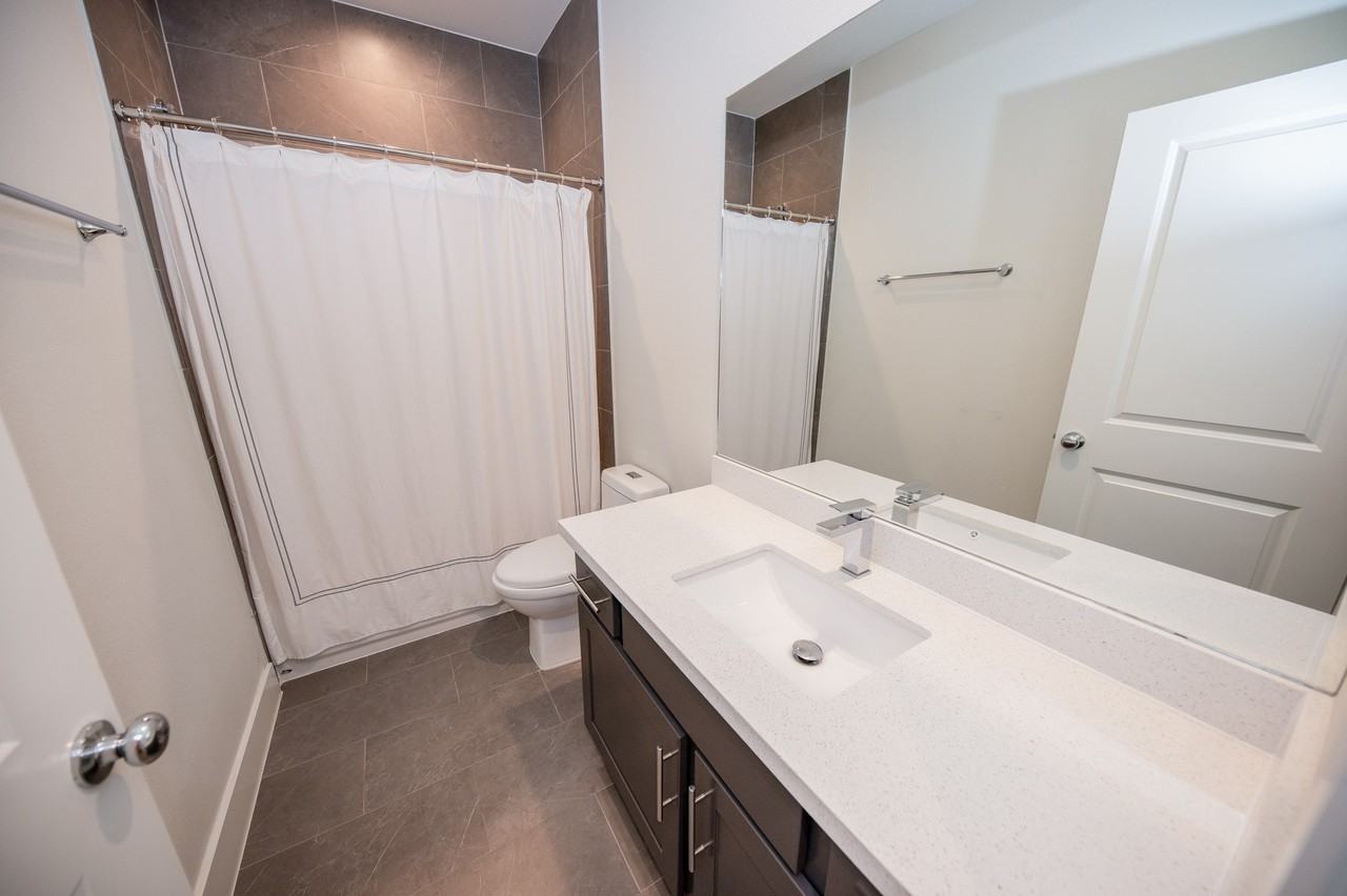 5209 Allen St #5209C - Photo 7 of 32