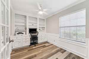 featured image of 23818 Pin Oak Dr #23818
