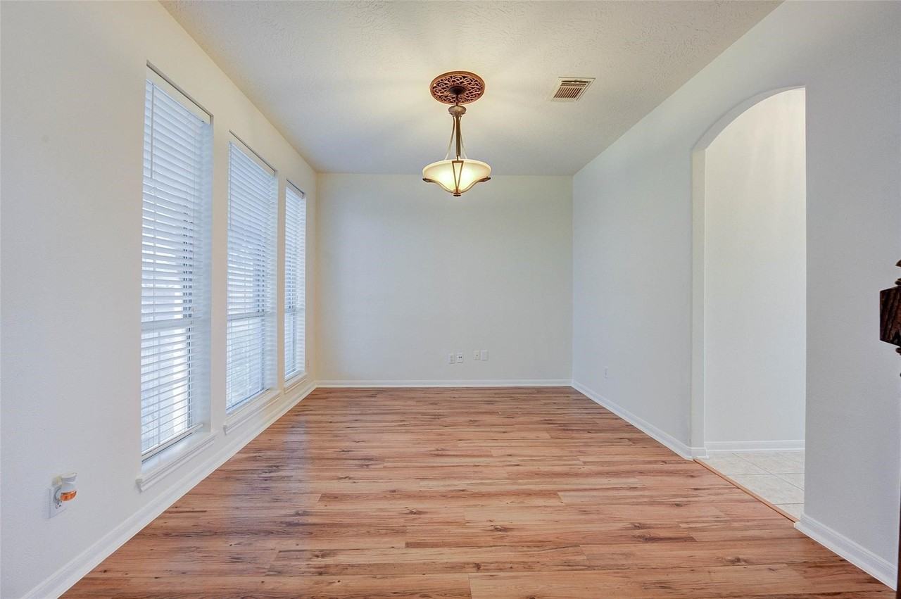 21322 Harvest Grove Ct #21322 - Photo 2 of 42