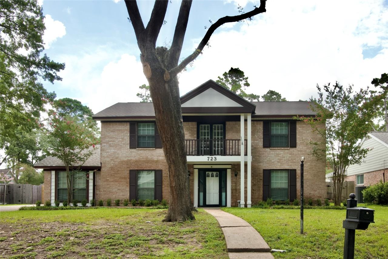 723 Leaflet Ln #723 - Photo 3 of 41