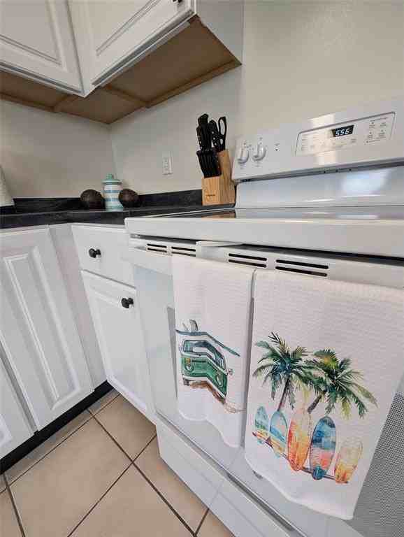 402 Auburn Dr #402 - Photo 3 of 15