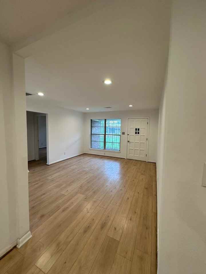 4410 Billingsley St #4410 - Photo 5 of 15