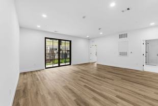 4315 S Congress Ave - Photo 1 of 1