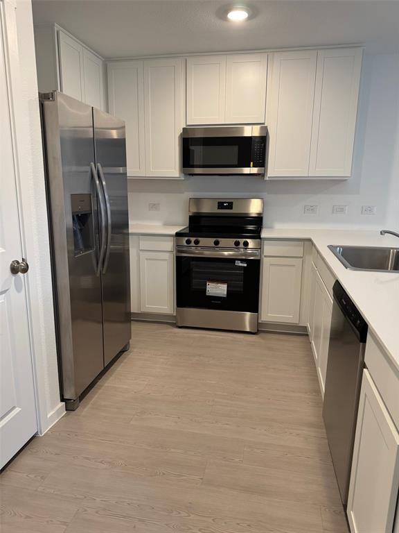 414 Bower Dr #414 - Photo 3 of 13