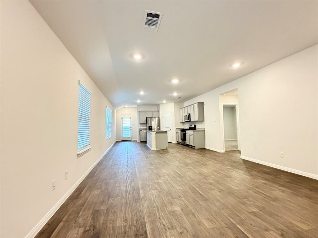 148 Arroyo Sweetwood Cir #148 - Photo 5 of 40