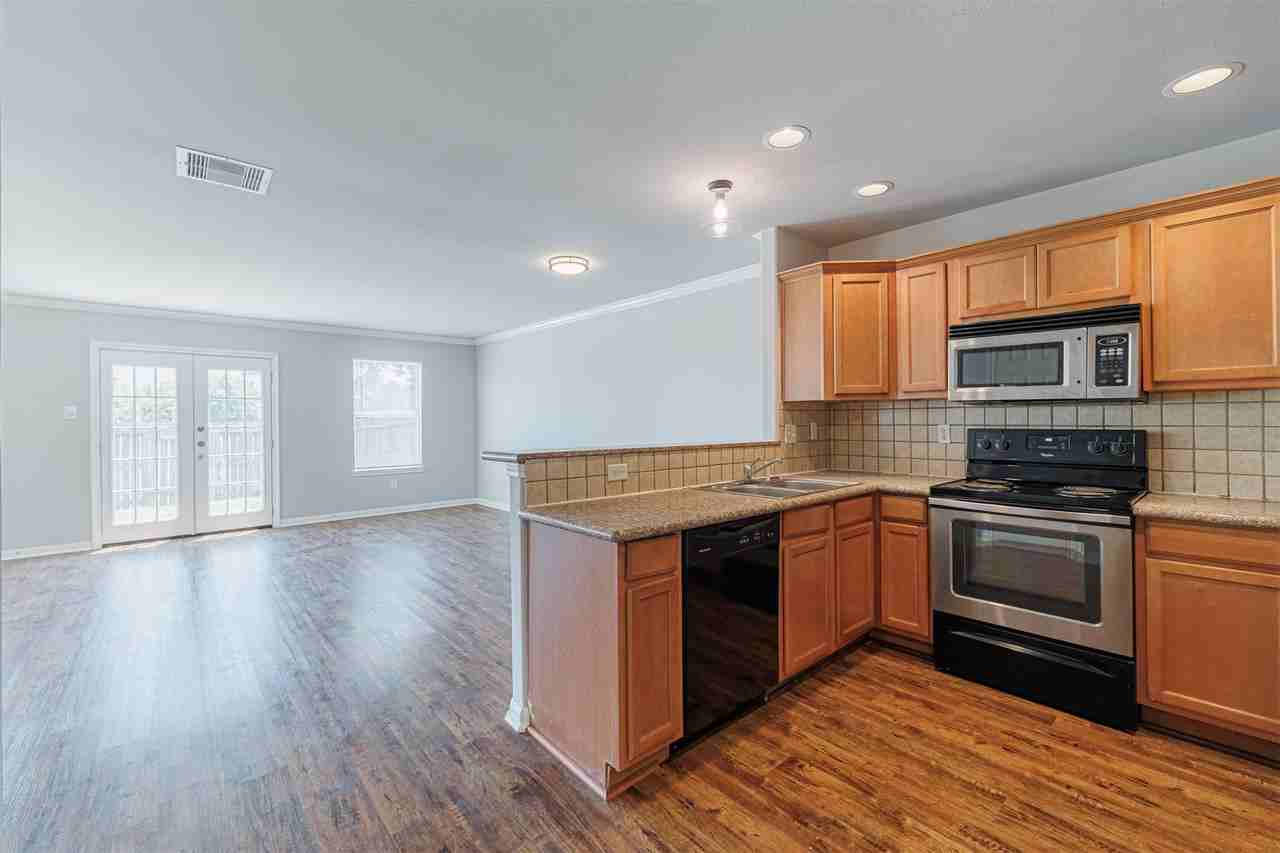 4441 South St #4441 - Photo 3 of 16